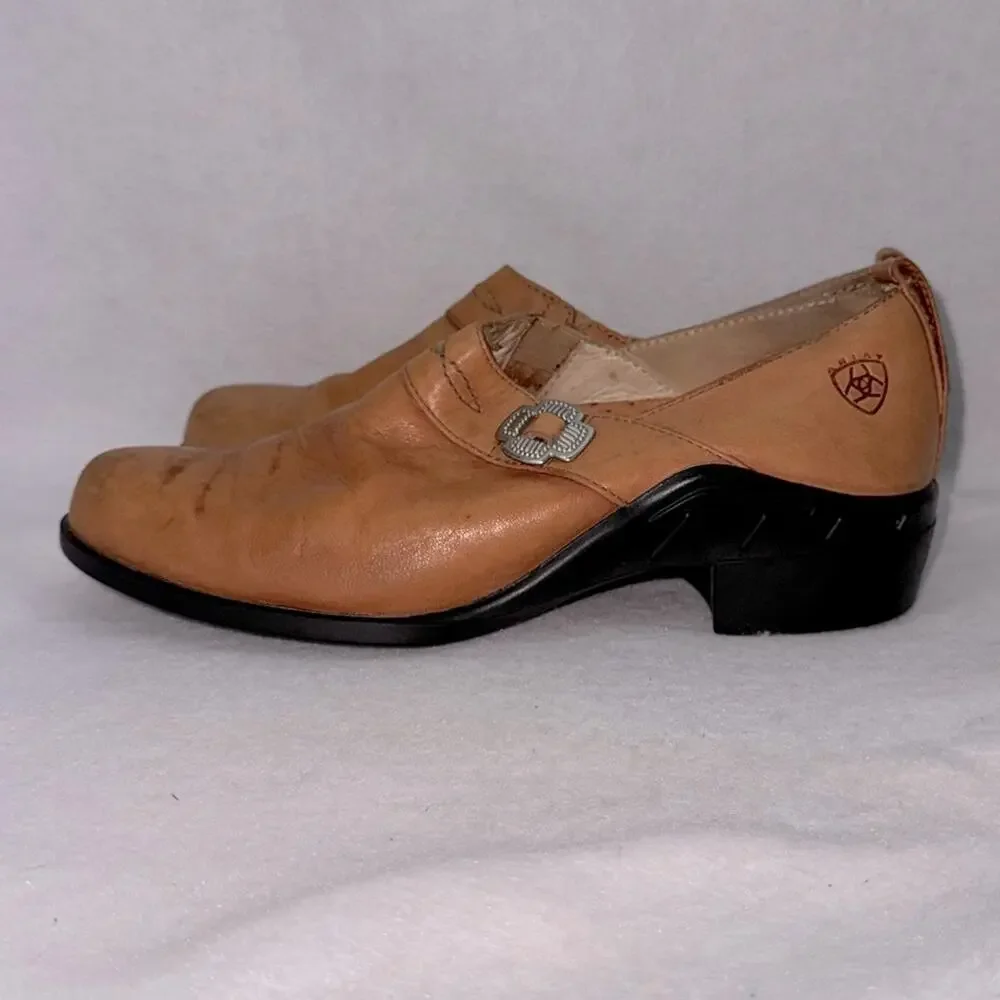 Women’s Ariat Leather Slip-on Booties Tan size 6.5 Western Cowboy